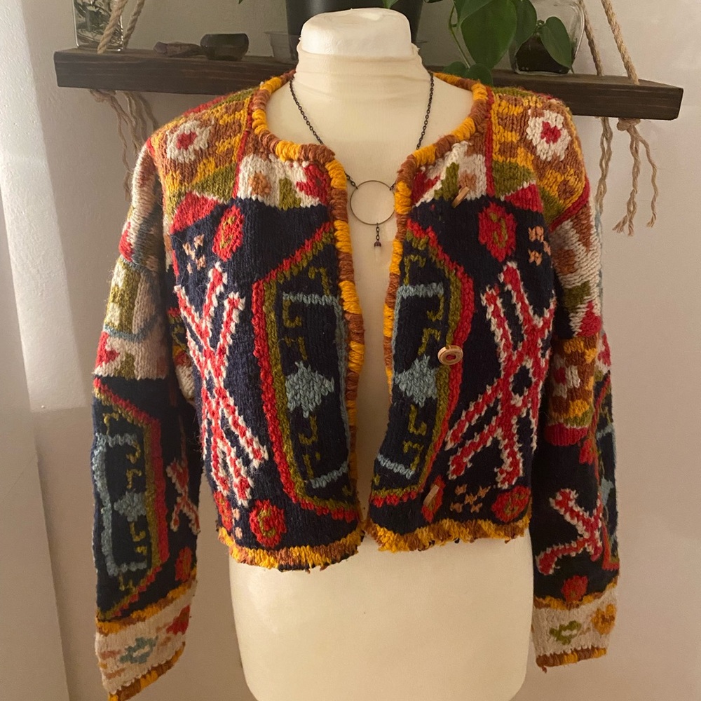 Gorgeous print Wool Sweater